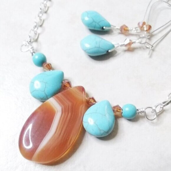 JEWELRY SET!!! Handmade Agate + Aqua Howlite! Necklace + Dangle Earrings Set! - Picture 9 of 16